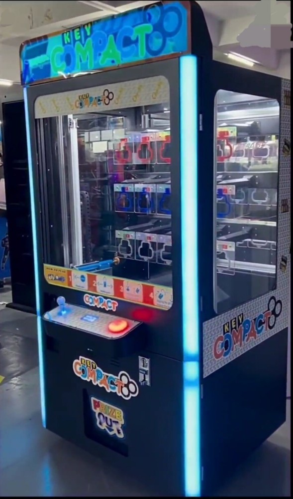 KEY COMPACT 🔑, Lucky Key Master Prize,Skill Redemption Vending Machine Arcade