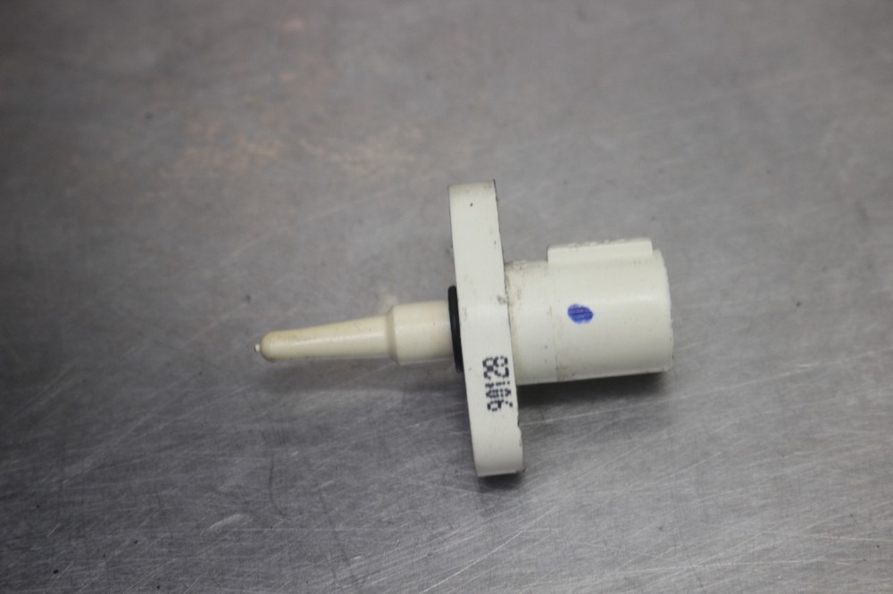09-12 Honda CBR 600RR Air Temperature Temp Sensor