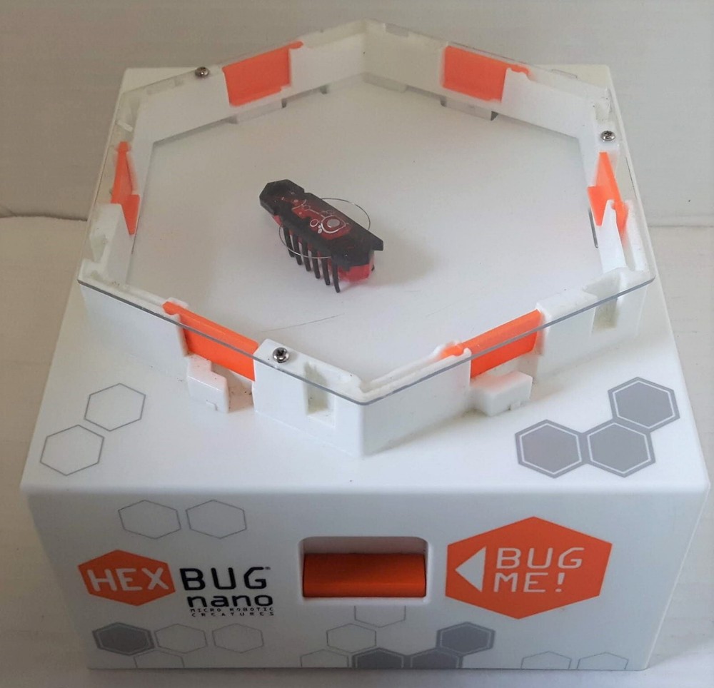 HEXBUG NANO: Micro Robotic Creatures Pre-Release Counter Display - RARE