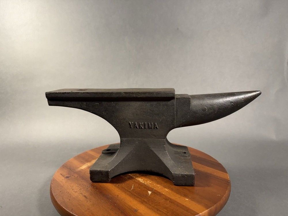 Vintage 29lb Yakima Anvil By Cascade Casting Co. Blacksmith
