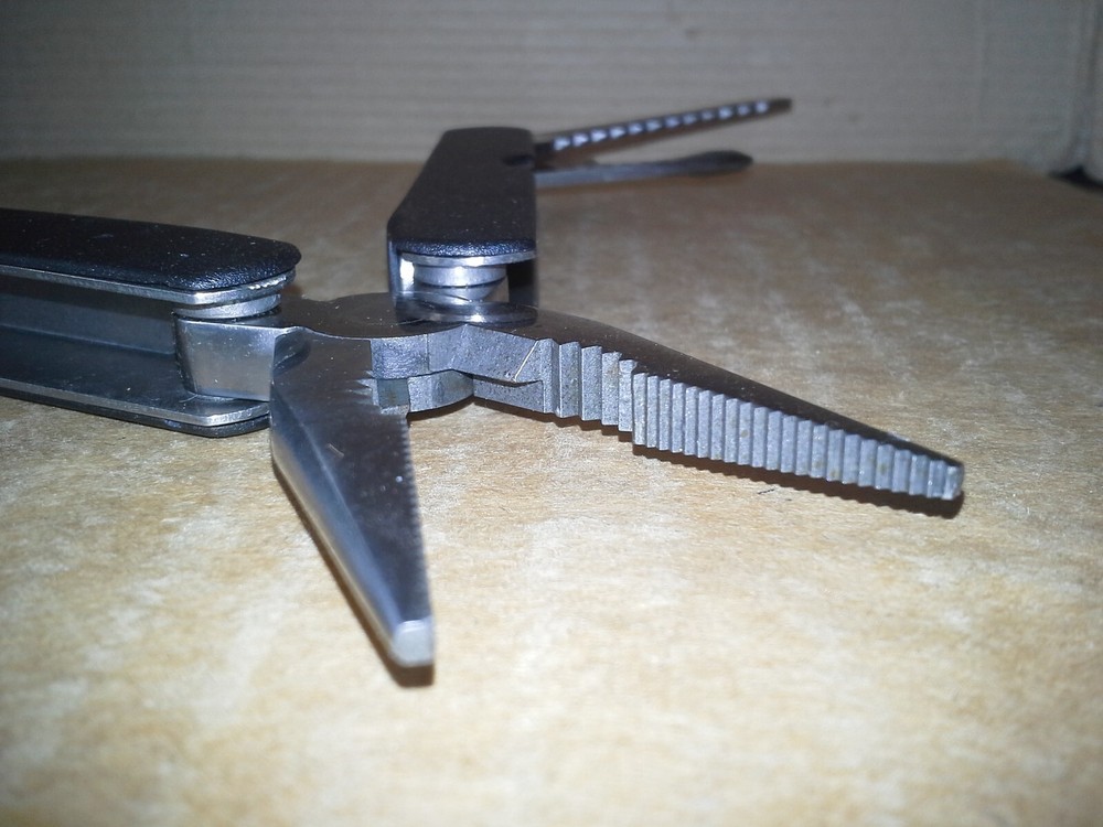 Toolsmith Multi-Tool Pliers w/ Case. Working. VGC