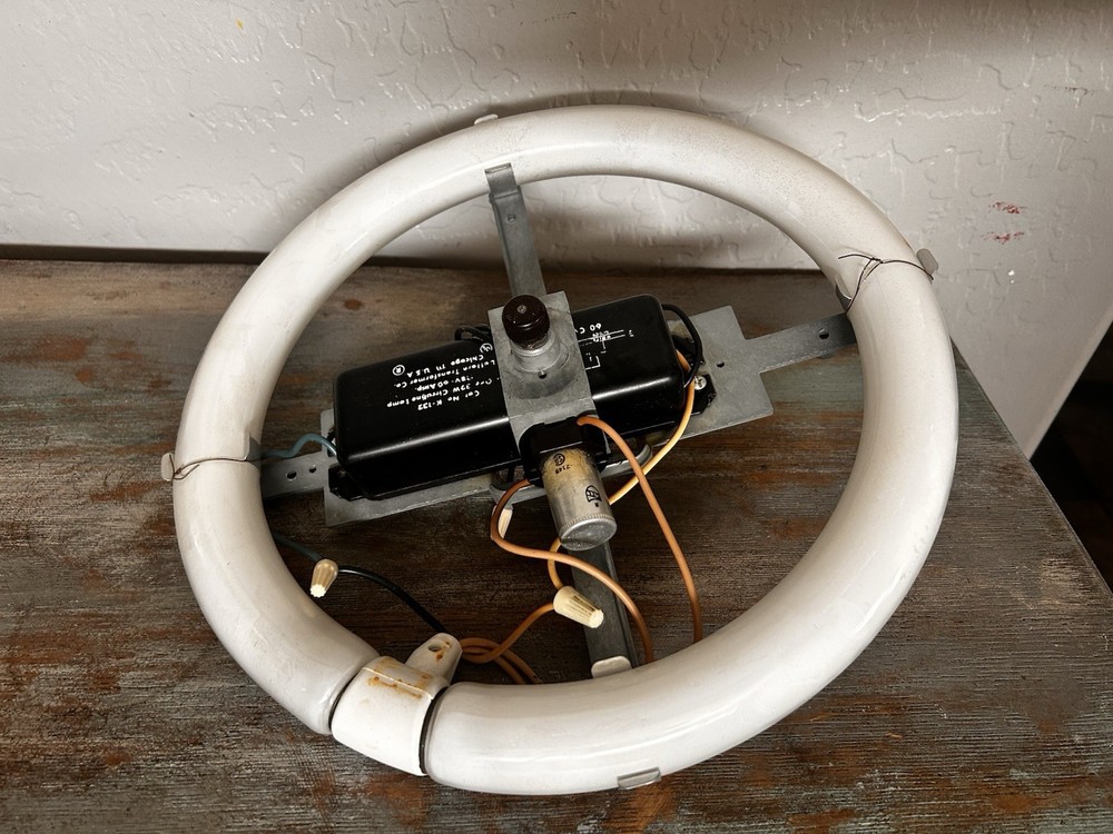 Original Budweiser Clydesdale Carousel Light Part- Light Assembly