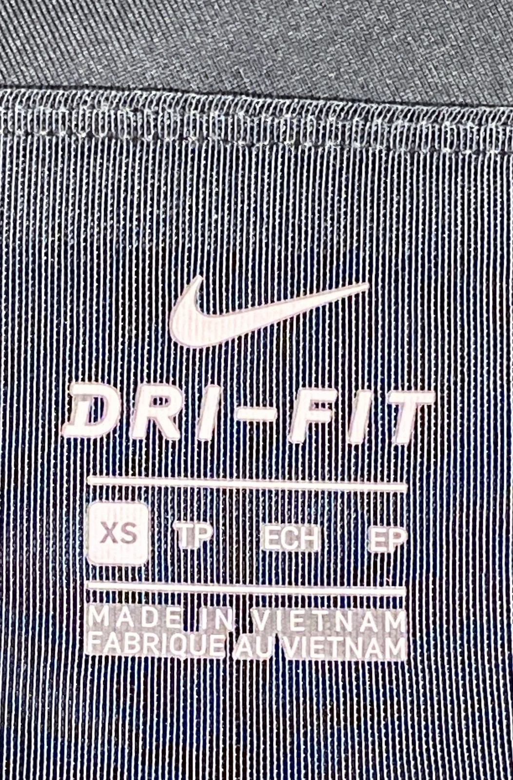 NWT Nike Women's Power Running Capri Leggings Black Dri-Fit Mesh Panel Size XS