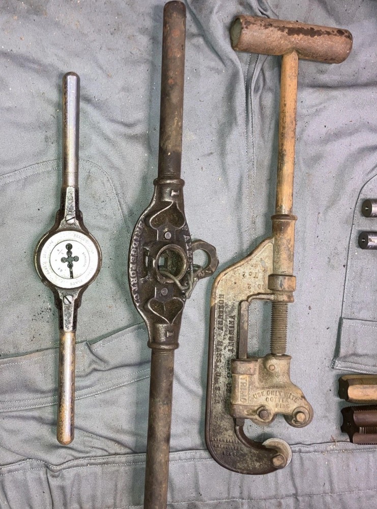 Pipe Threading and cutting tools