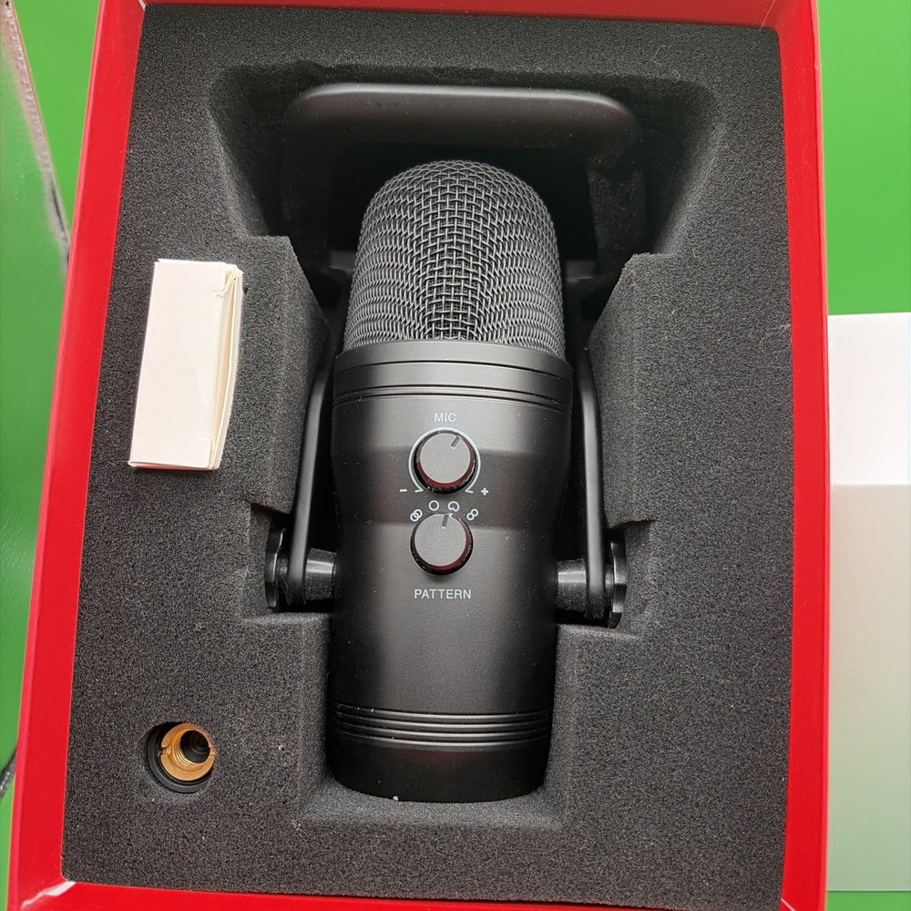 FIFINE USB Studio Recording Microphone Computer Podcast Mic for PC, PS4