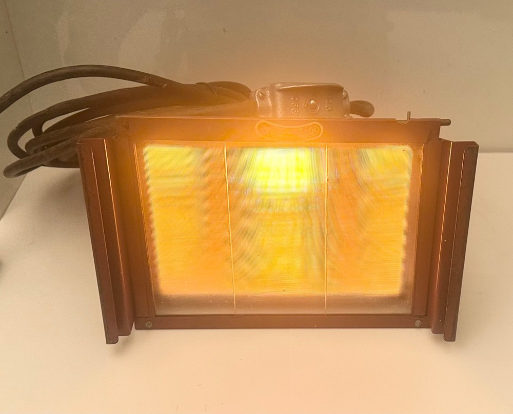 1960’s Mole-Richardson Type 3211 1K Studio Light - RCA Astro Space Provenance