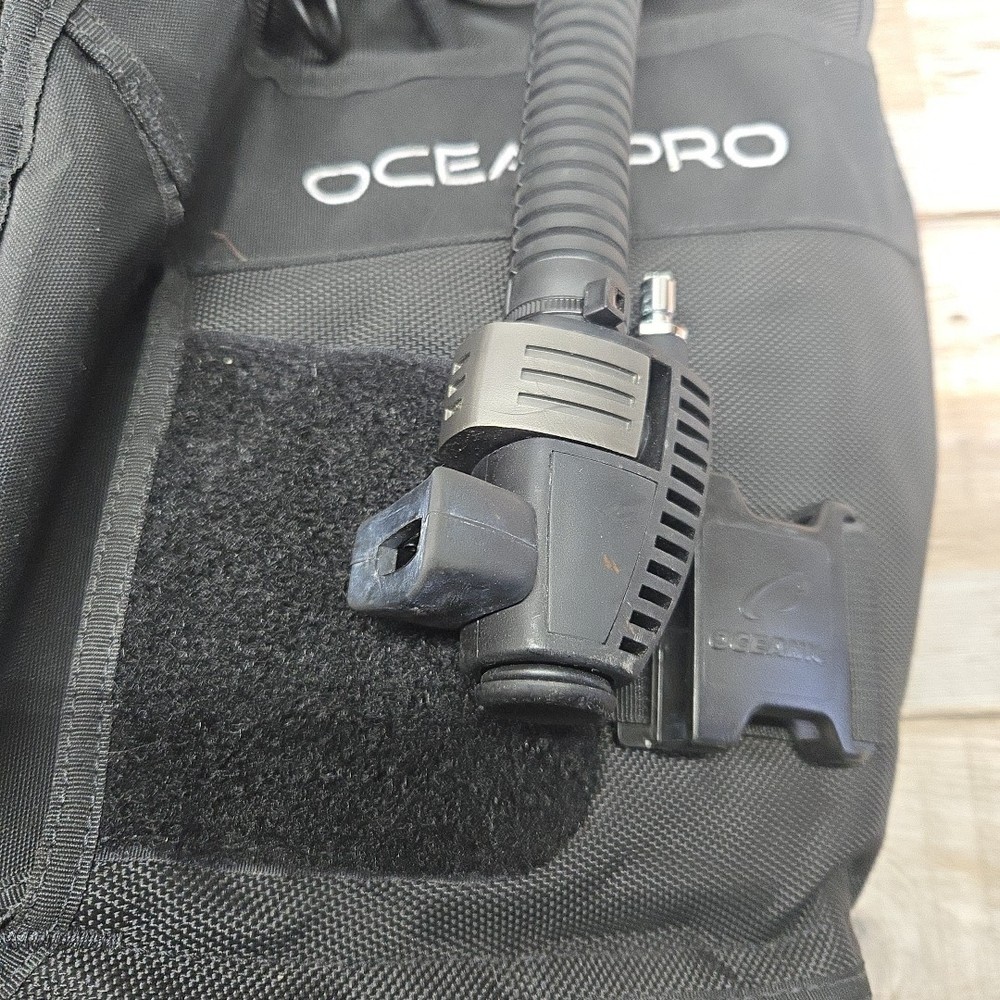 Oceanic ocean Pro Sz Small Diving Vest Quicklock Release