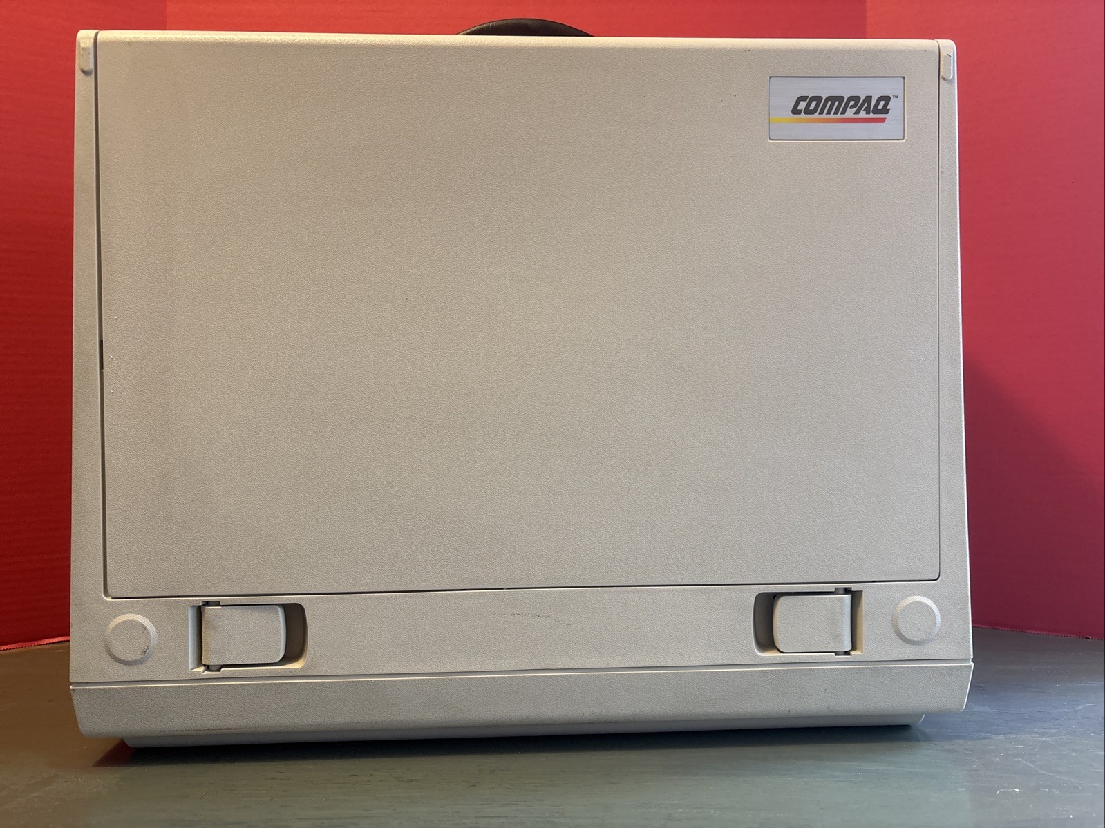 Vintage Compaq Portable Model 101709 Computer. Powers On. As Is.