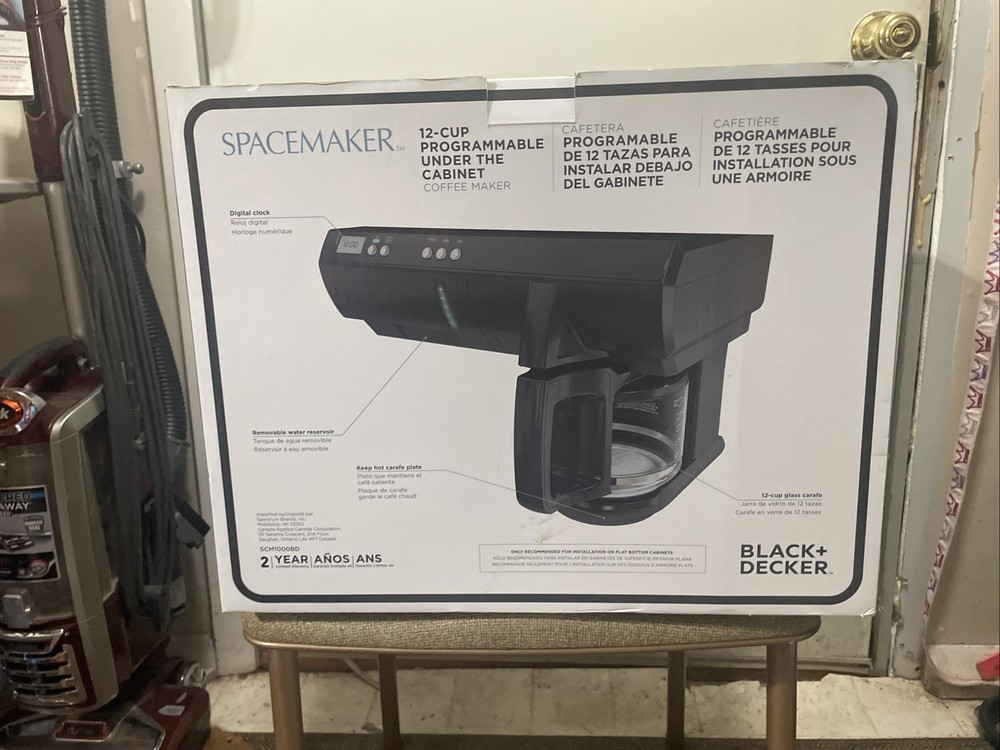 NEW Black & Decker SCM1000BD Spacemaker Programmable 12-Cup Coffeemaker, Black