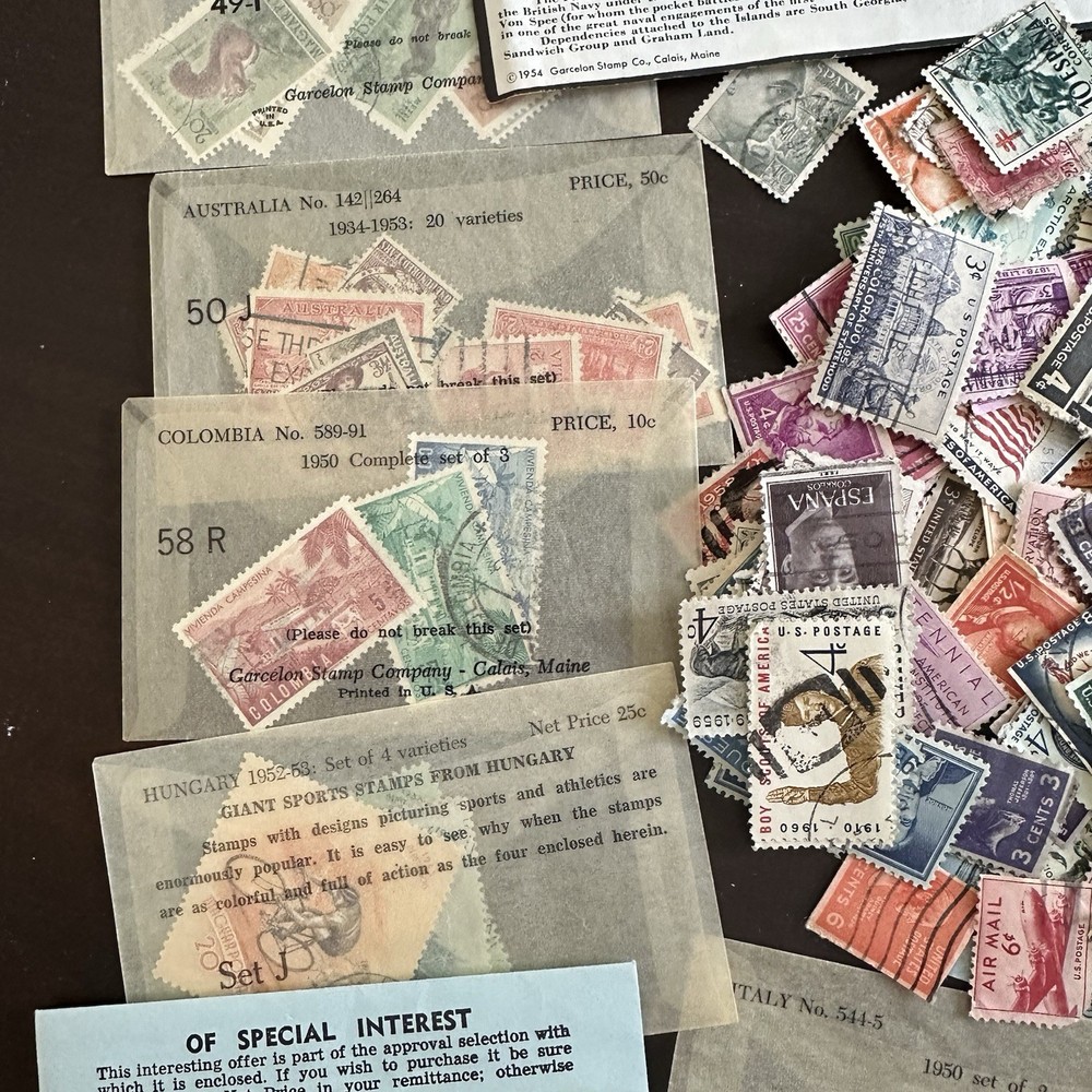 The World United States & Foreign Postage Stamp Album 1938 + Variety Stamp Lot