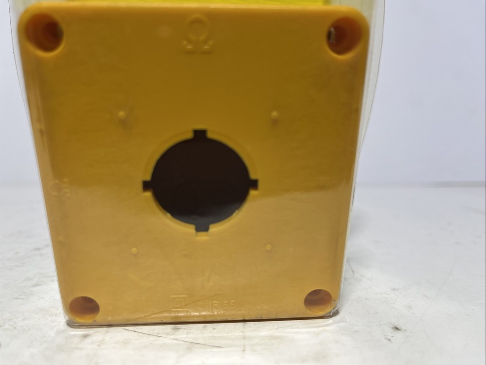 IMO Pacific EN02C Pushbutton enclosure, 1 hole, grey yellow