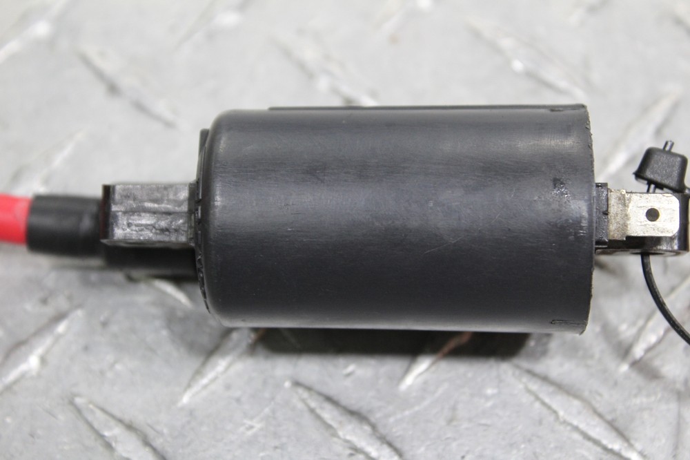 2002 DUCATI MONSTER 600 IGNITION COIL SPARK PLUG CAP