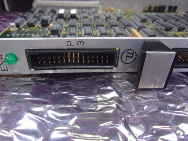 Universal Instruments VME QDF 42004705 Rev F