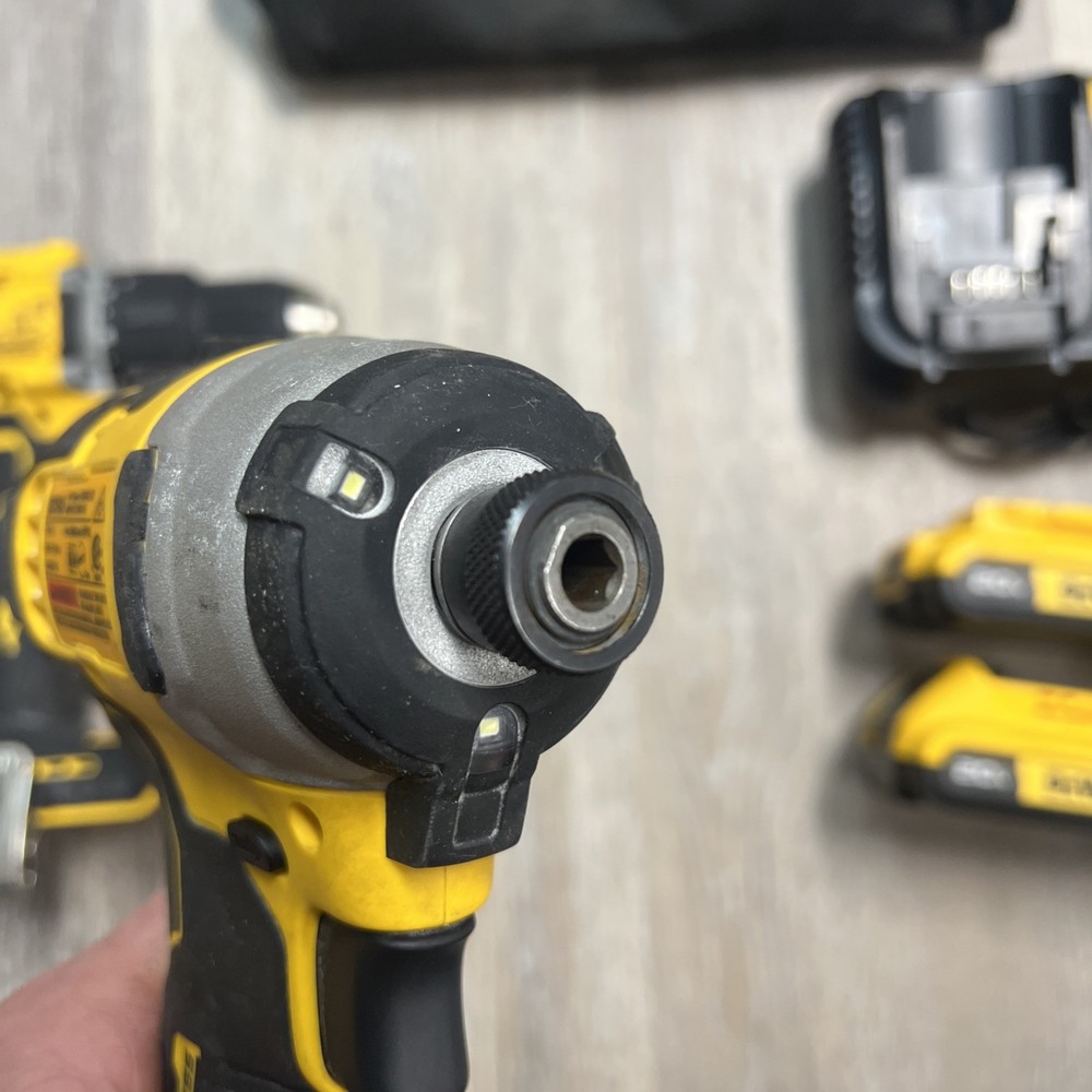 DEWALT 20V Max Atomic Brushless 2-Tool Combo Kit