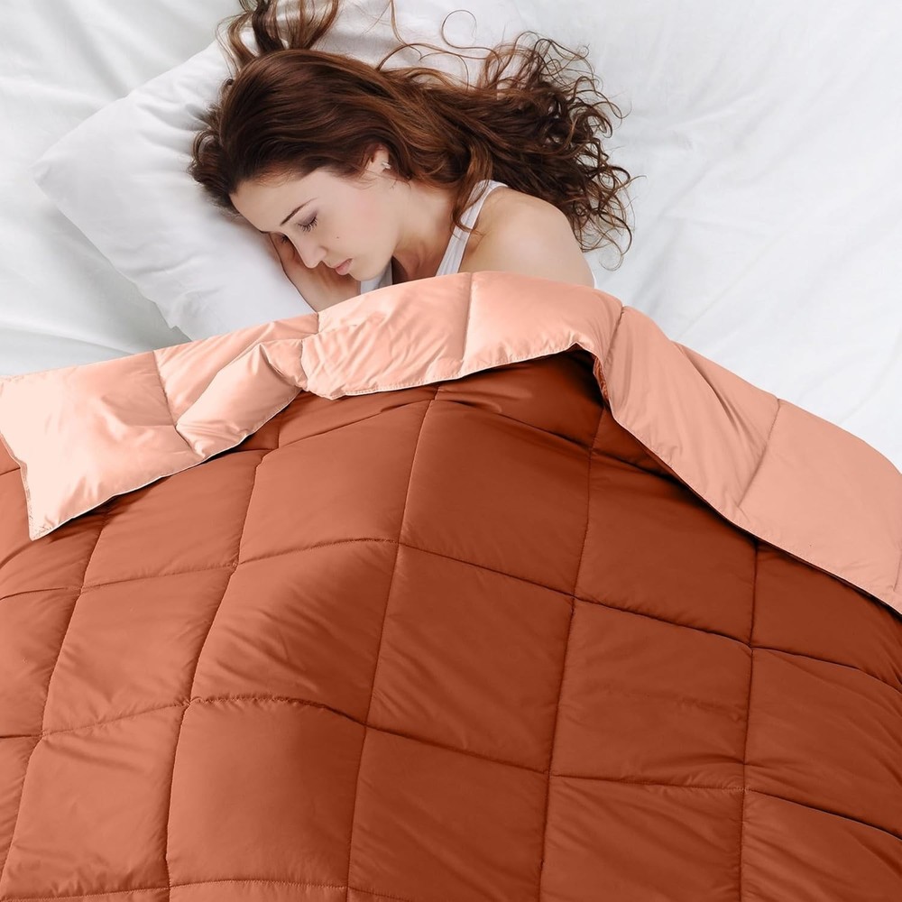 -Round Comfort: Rust/Clay Reversible King Comforter in Durable Microfiber