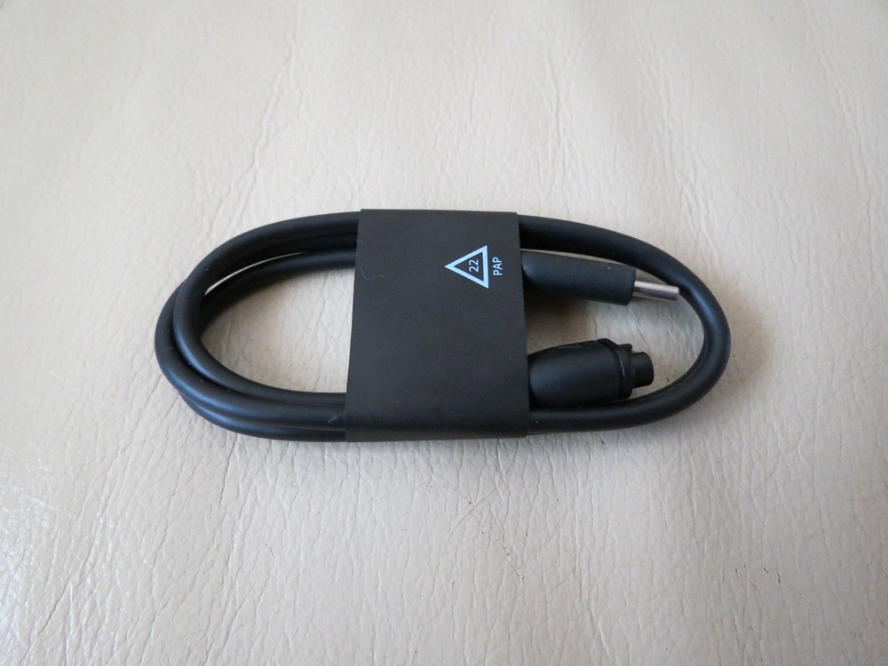 Original Garmin USB-C Date / Charge Cable - New!!