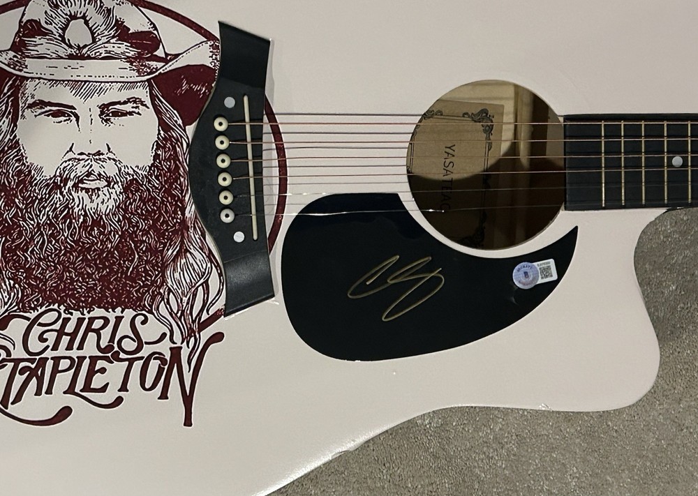 Chris Stapleton Signed Guitar Autographed Beckett COA