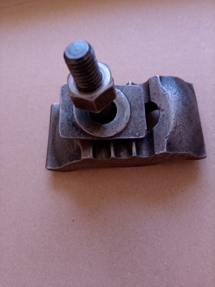 VINTAGE ENGINEERING HOLD DOWN CLAMP