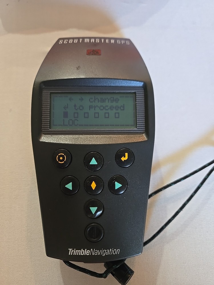 Trimble Navigation Model 17319 Scout Master GPS Unit w/Orange Case