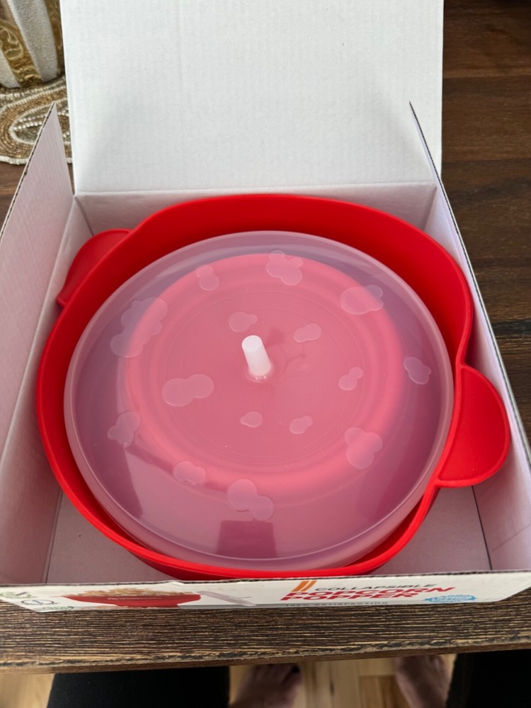 Microwave popcorn popper - NWT