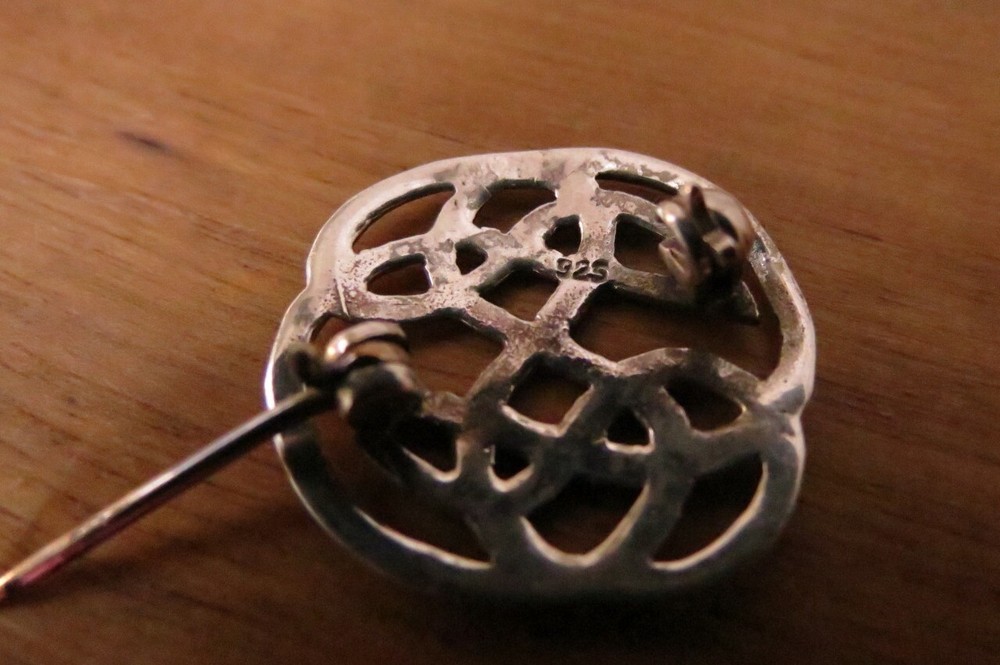 Sterling Celtic Knot Pin