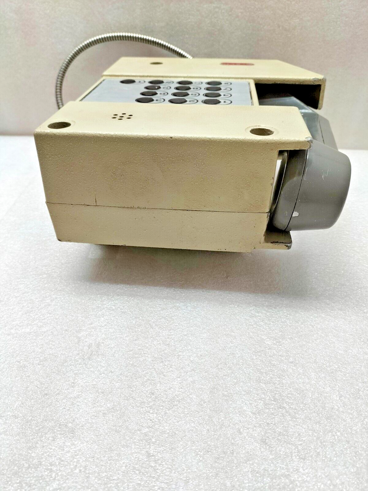 LE LAS EXPLOSION PROOF TELEPHONE