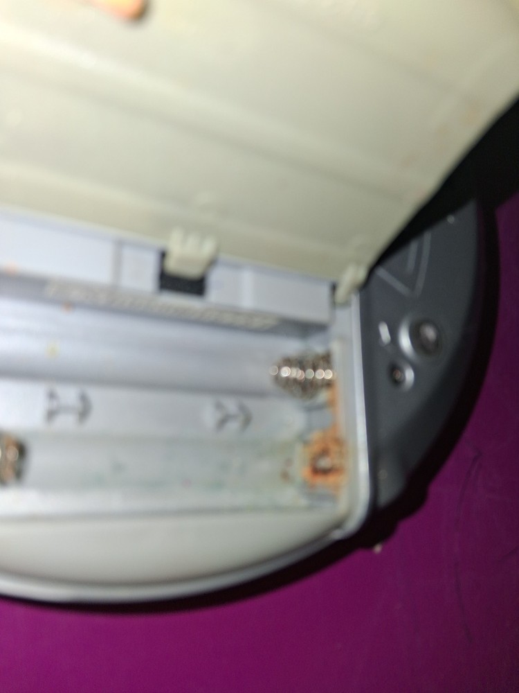 Durabrand CD-56 Programmable CD Player, Repeat Play, Bass Boost, Silver