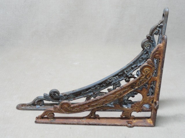 Victorian Cast Iron Shelf Brackets Same Pattern Different Size Original 'D'