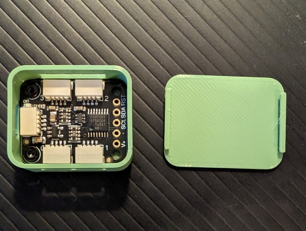 Adafruit PCA95664