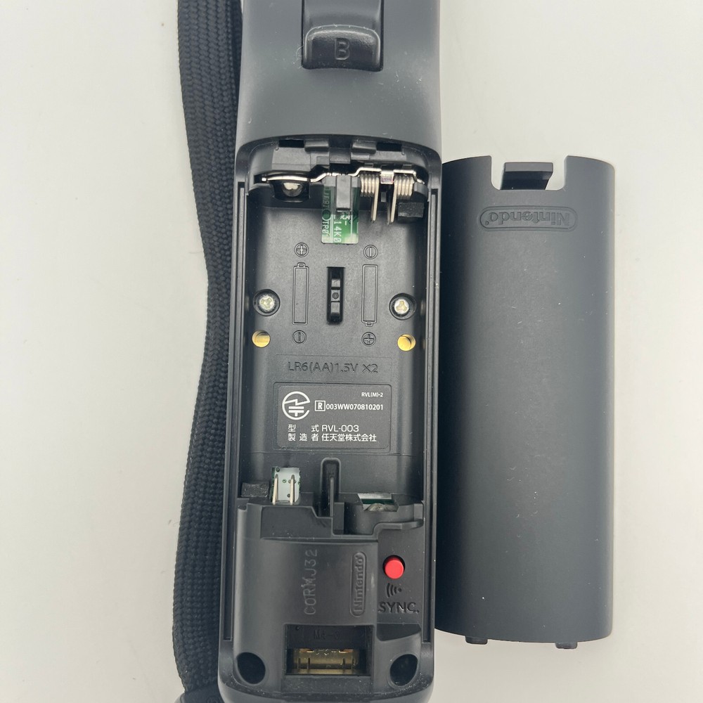 Nintendo Wii Remote Black RVL-003 Motion Plus Sensor Adapter Sleeve Bundle