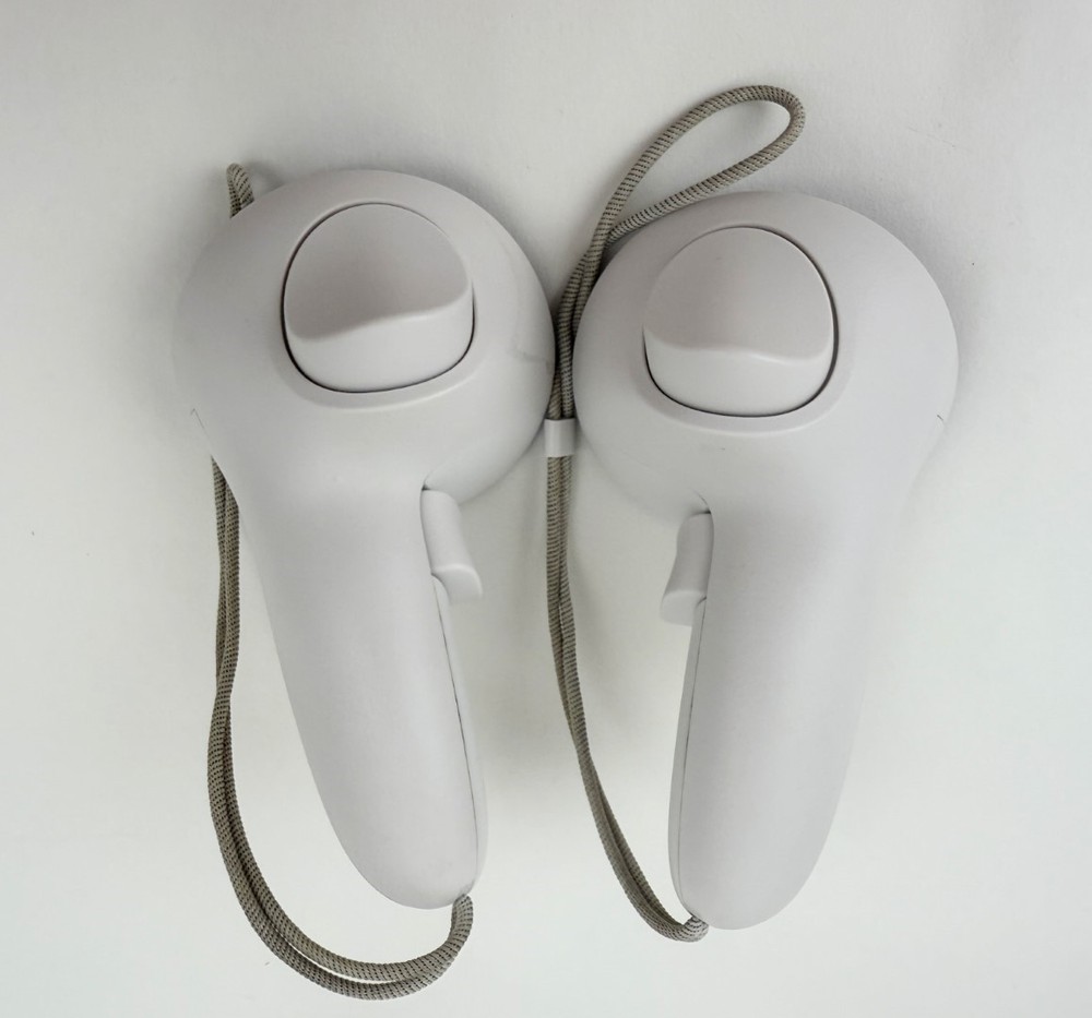 Oculus Quest 3S All-In-One Headset 256GB