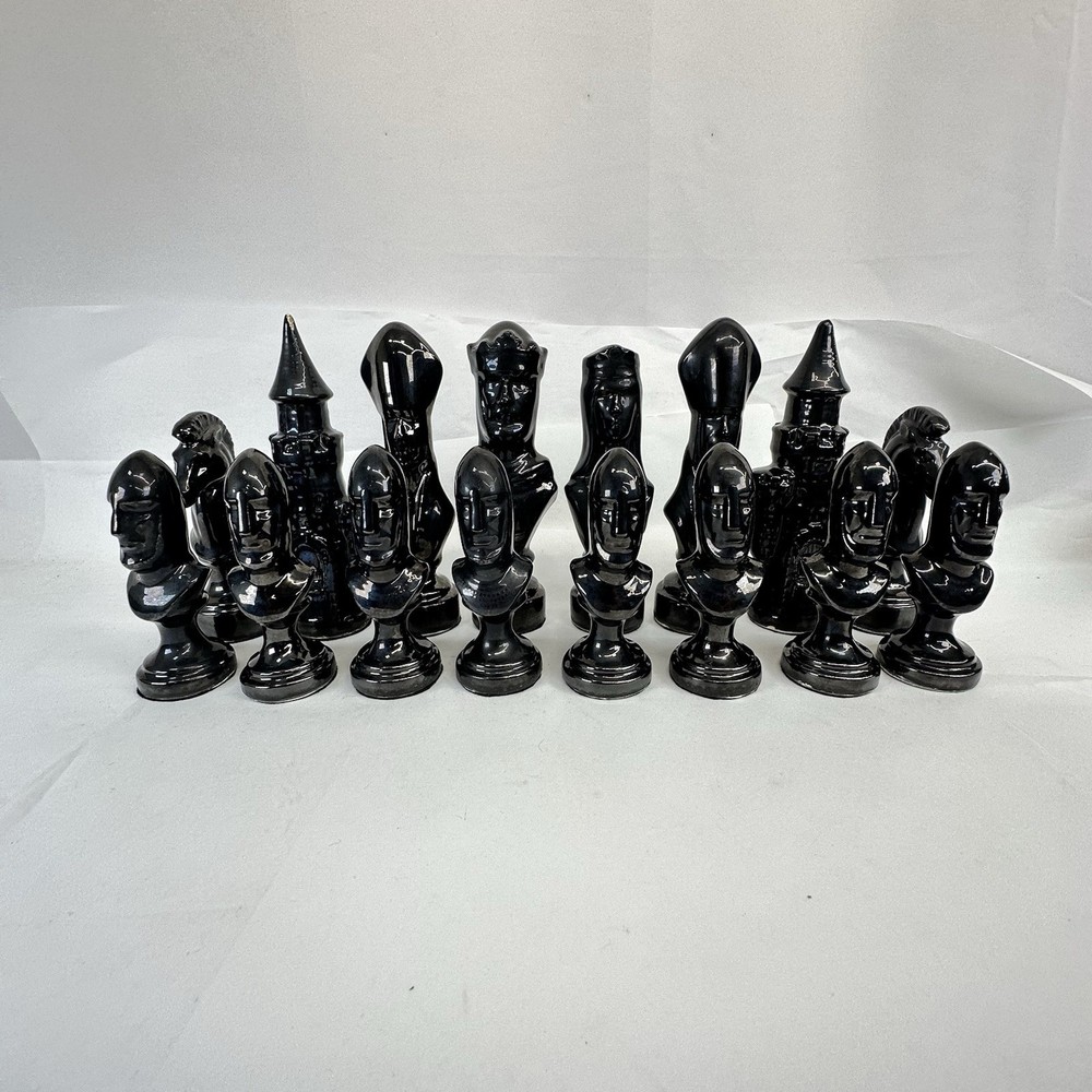Ceramic Bisque 32 Piece Large Scioto Chess Set 1979