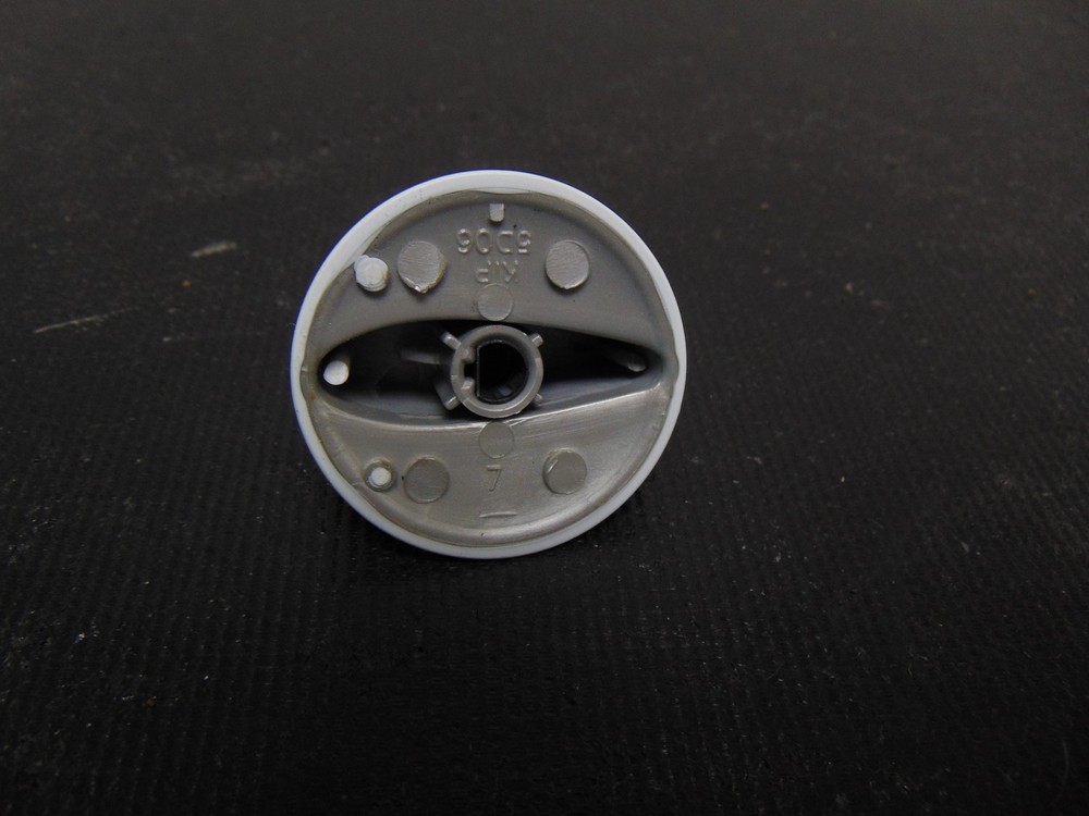 Maytag Range MER5875QAF Control Knob 74008950