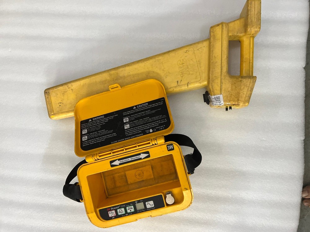 3M DYNATEL 2250 ADVANCED CABLE LOCATOR