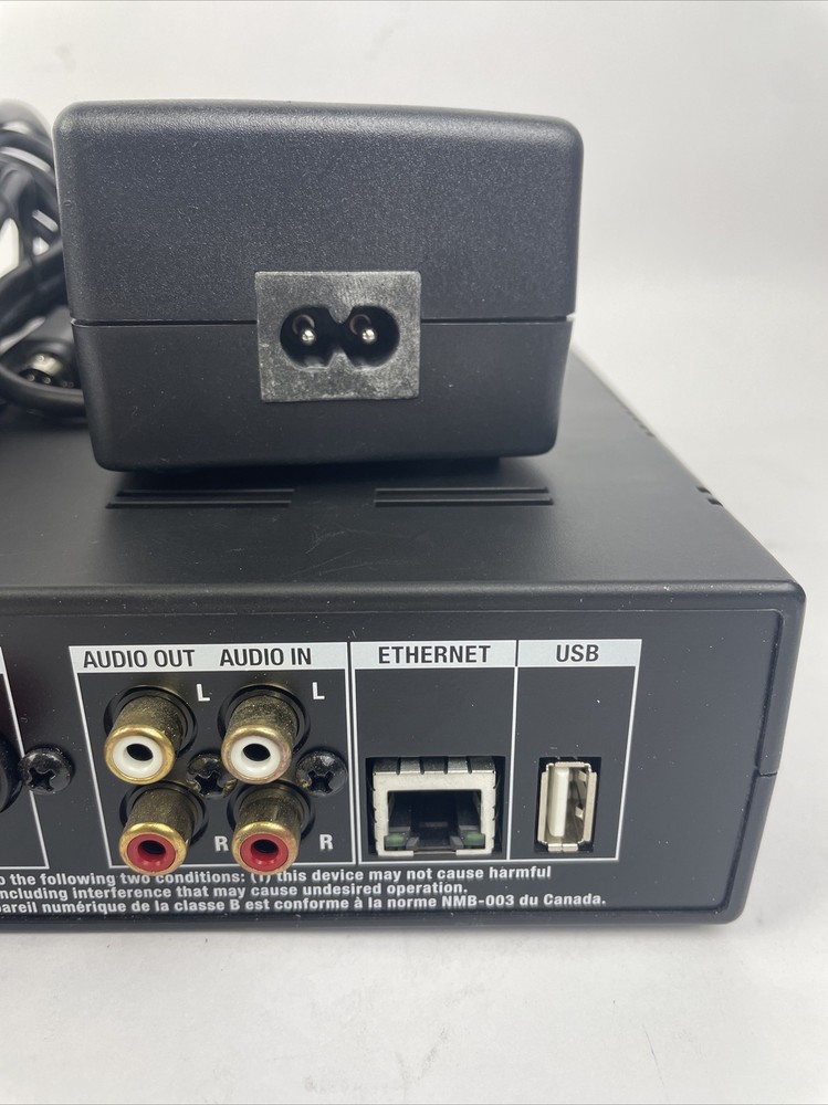 Control4 CONTROL 4 Speaker Point Model AVG-RAA1-B w Power Supply
