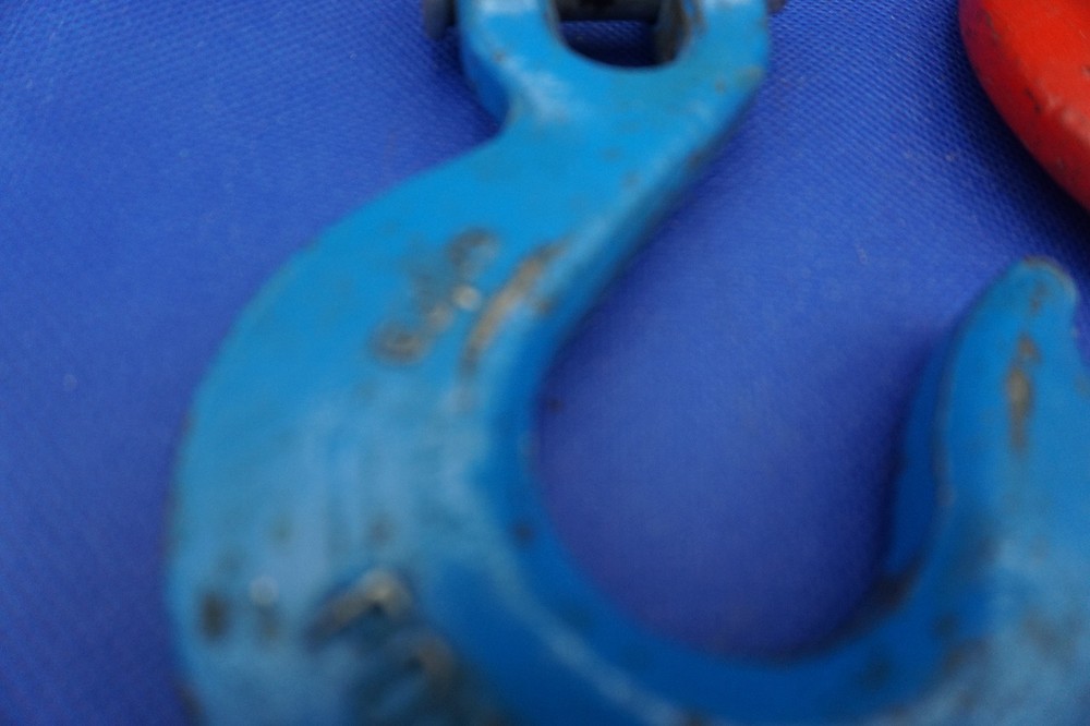 3/8 and 1/2 inch hooks
