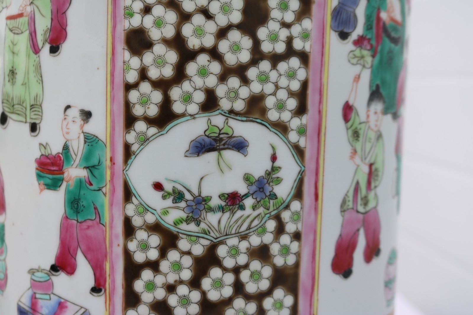 Vintage Large Mid Century Famille Rose Porcelain Umbrella Stand 24"