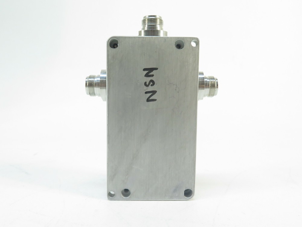 HP 58535A GPS L1 1:2 Distribution Amplifier Splitter