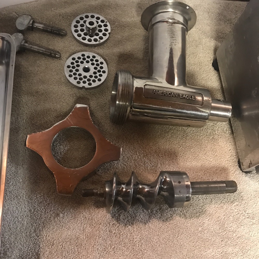 American Eagle AE-G12N Bench Model Electric Meat Grinder, 