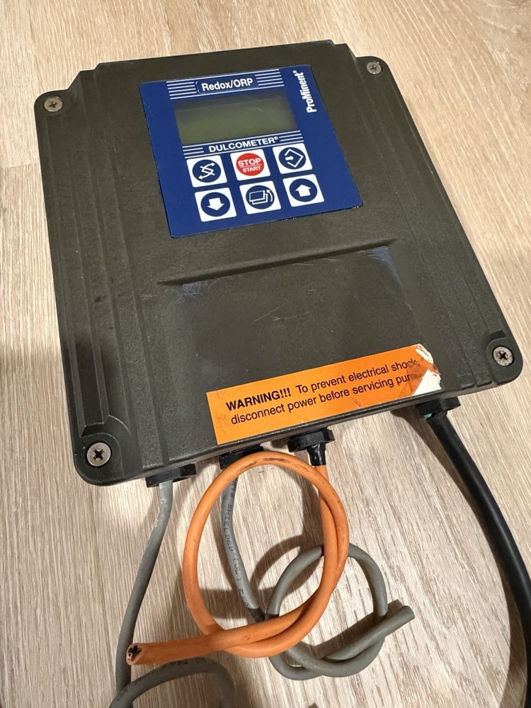 ProMinent Dulcometer Redox/ORP Analyzer D1CA D1CAW1R10114G220E