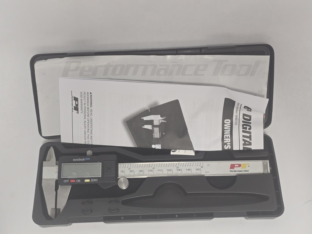 PERFORMANCE TOOL DIGITAL CALIPER 0-6" (150MM)