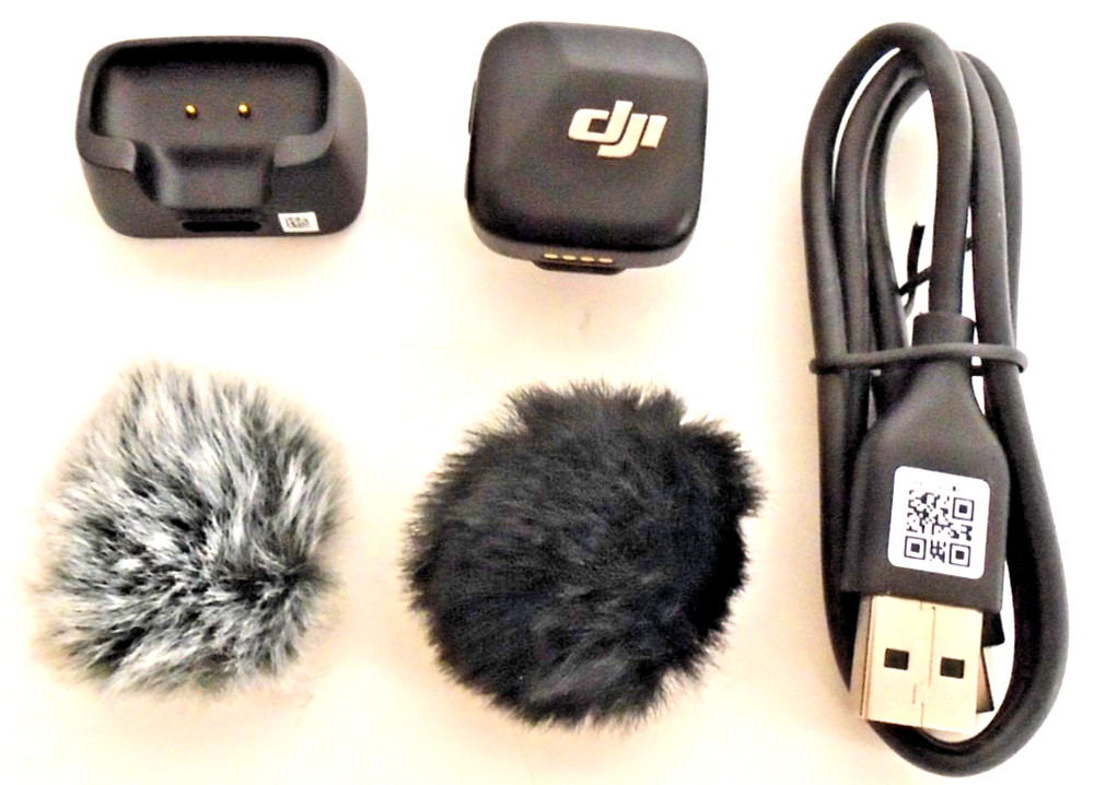 DJI Mic Mini Transmitter Wireless Lavalier Microphone Ultralight Black Free Ship