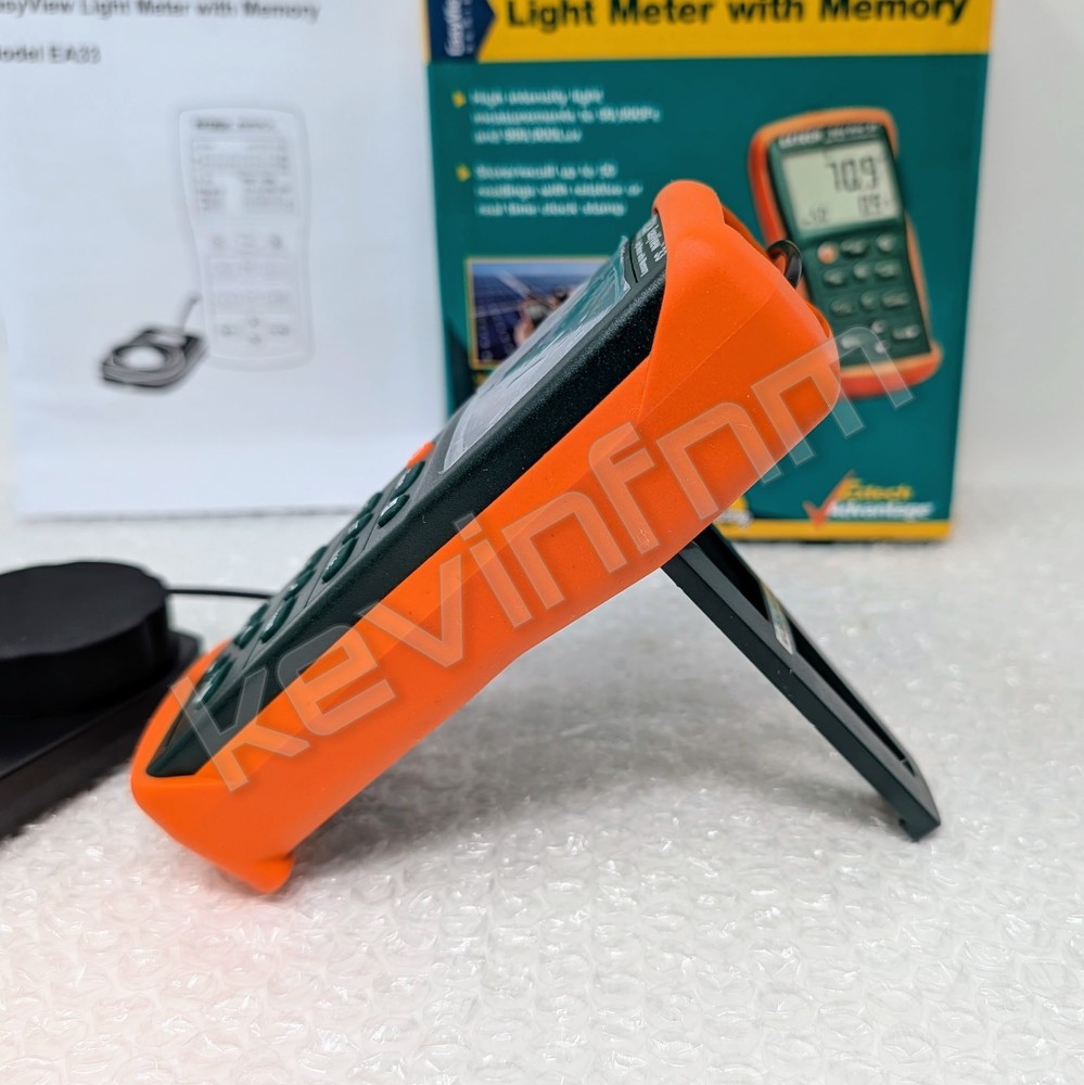 *NEW & GENUINE* Extech® EA33 EasyView™ Light Meter w/ Memory Illuminance + CASE