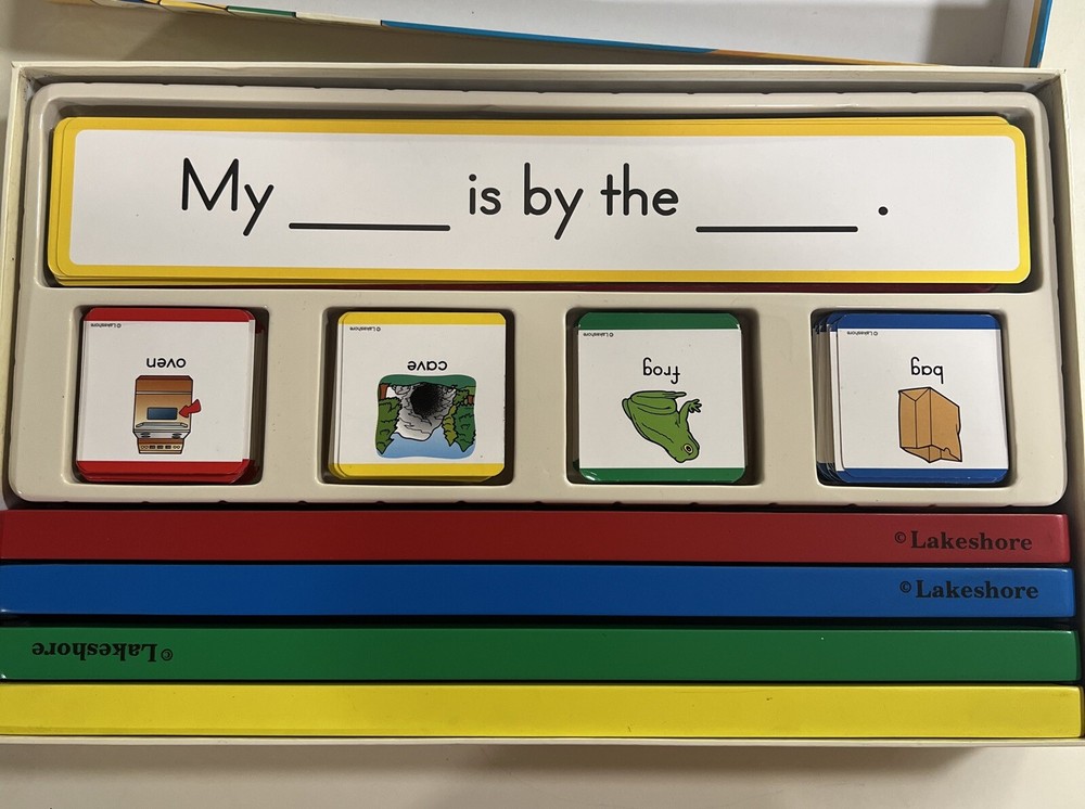 LAKESHORE LEARNING Creating Sight-Word Sentences Center