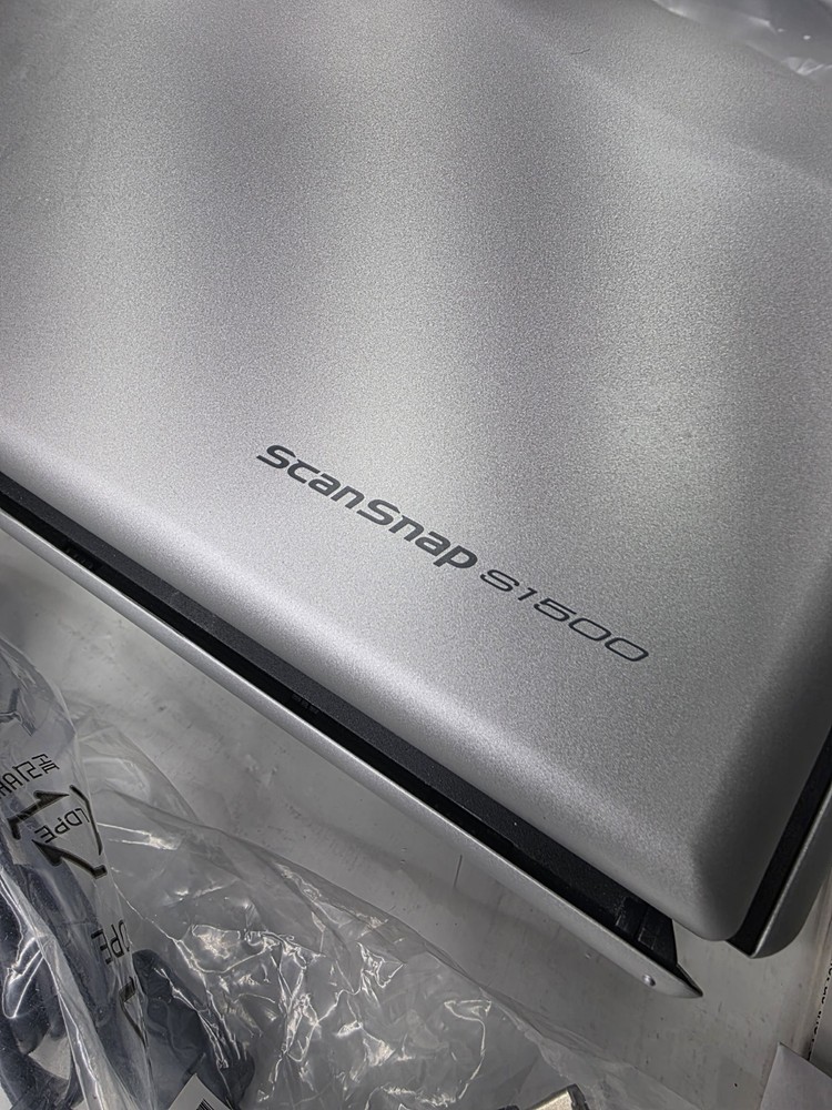 Fujitsu ScanSnap S1500 Sheetfed Duplex Color Document Scanner