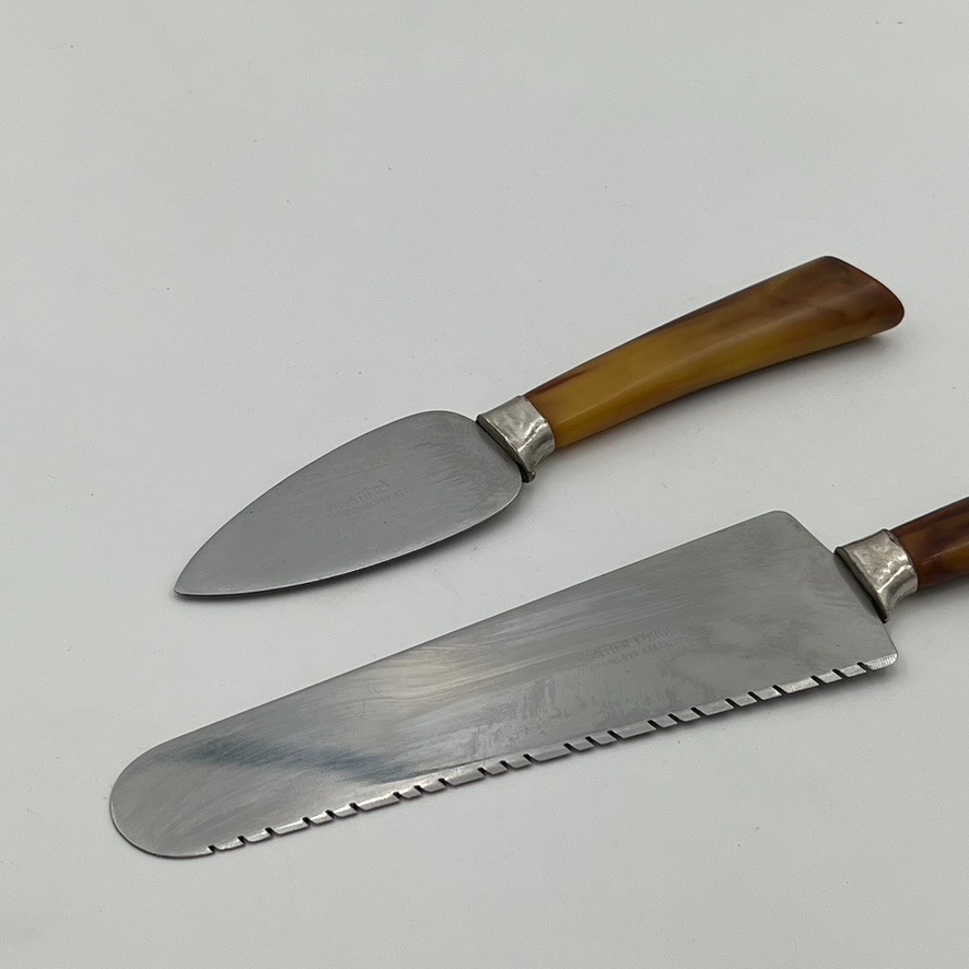 2- VTG Cheese Butter Spreader Bakelite Handle Frontier Forge Knife MCM Kitchen