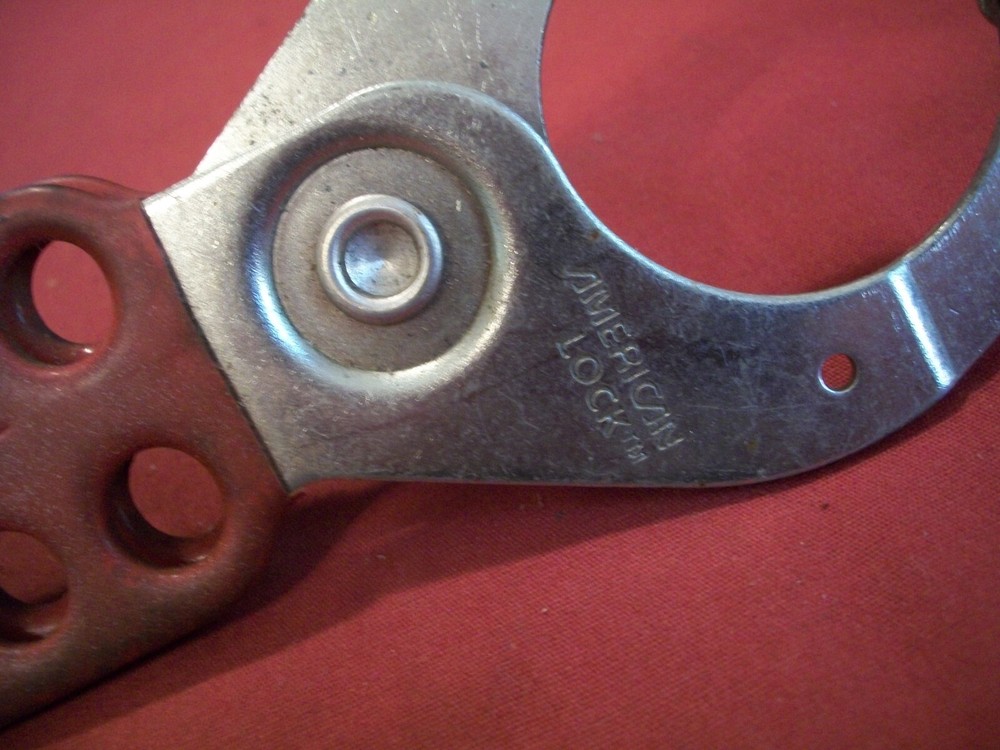 Master Padlock With American Lock Extension Accessory With Key