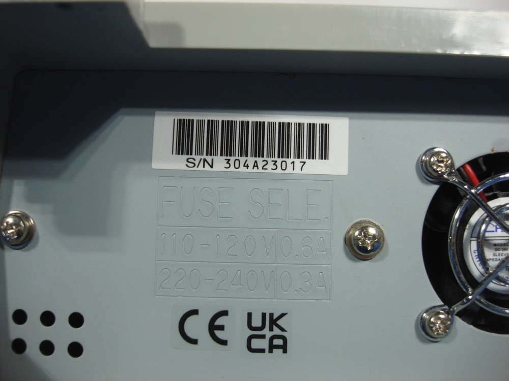 BK Precision 4003A - 4MHz Sweep Function Generator Frequency Counter