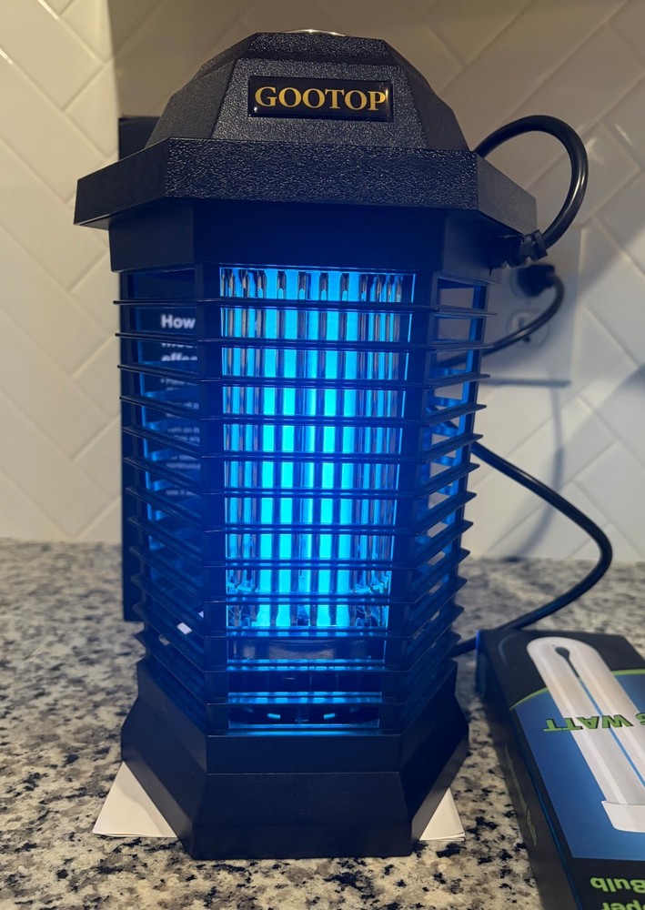 Bug Zapper Outdoor, Electric Mosquito Fly Zapper, plus an Extra Replacement Bulb