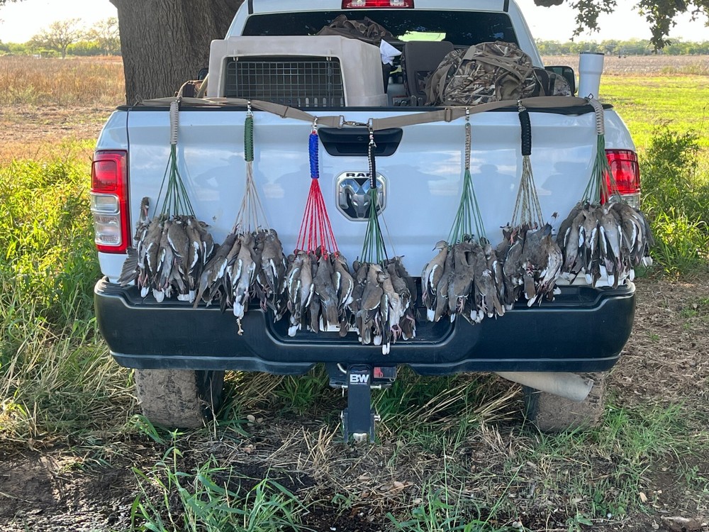 Dove/Bird Lanyards/Stringer/Totes (15 hangers)